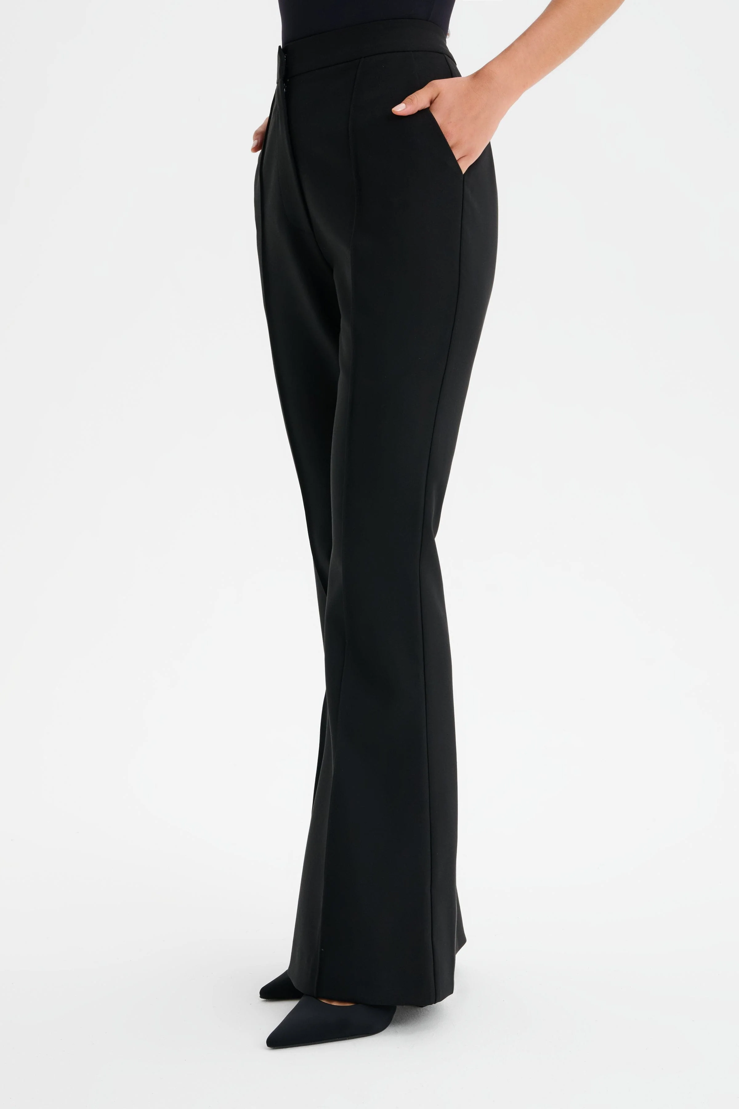 MAXINE Tailored Fit & Flare Trousers in Black - Image 4