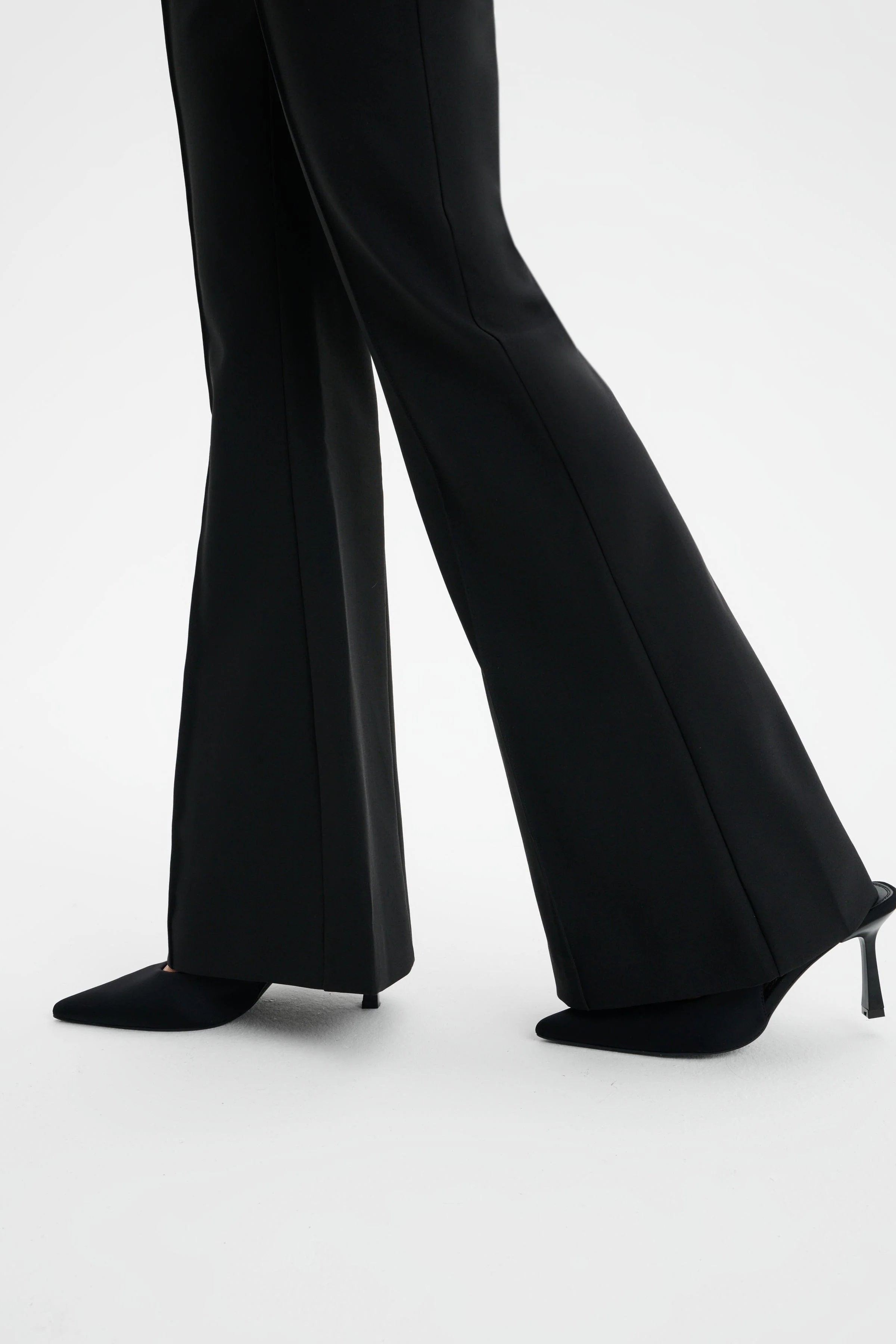 MAXINE Tailored Fit & Flare Trousers in Black - Image 5