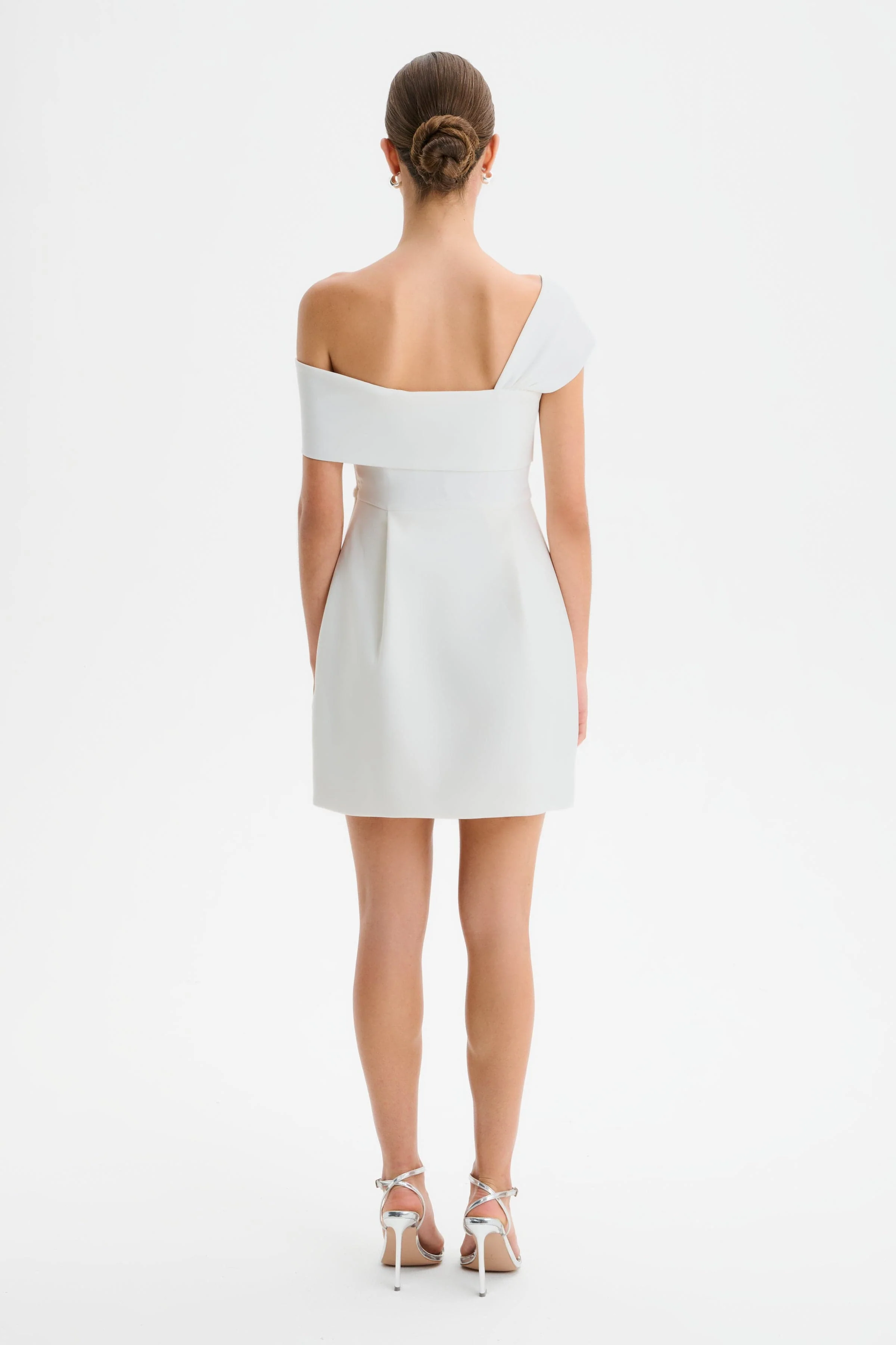 MILA Twisted One Shoulder Mini Dress in White - Image 4