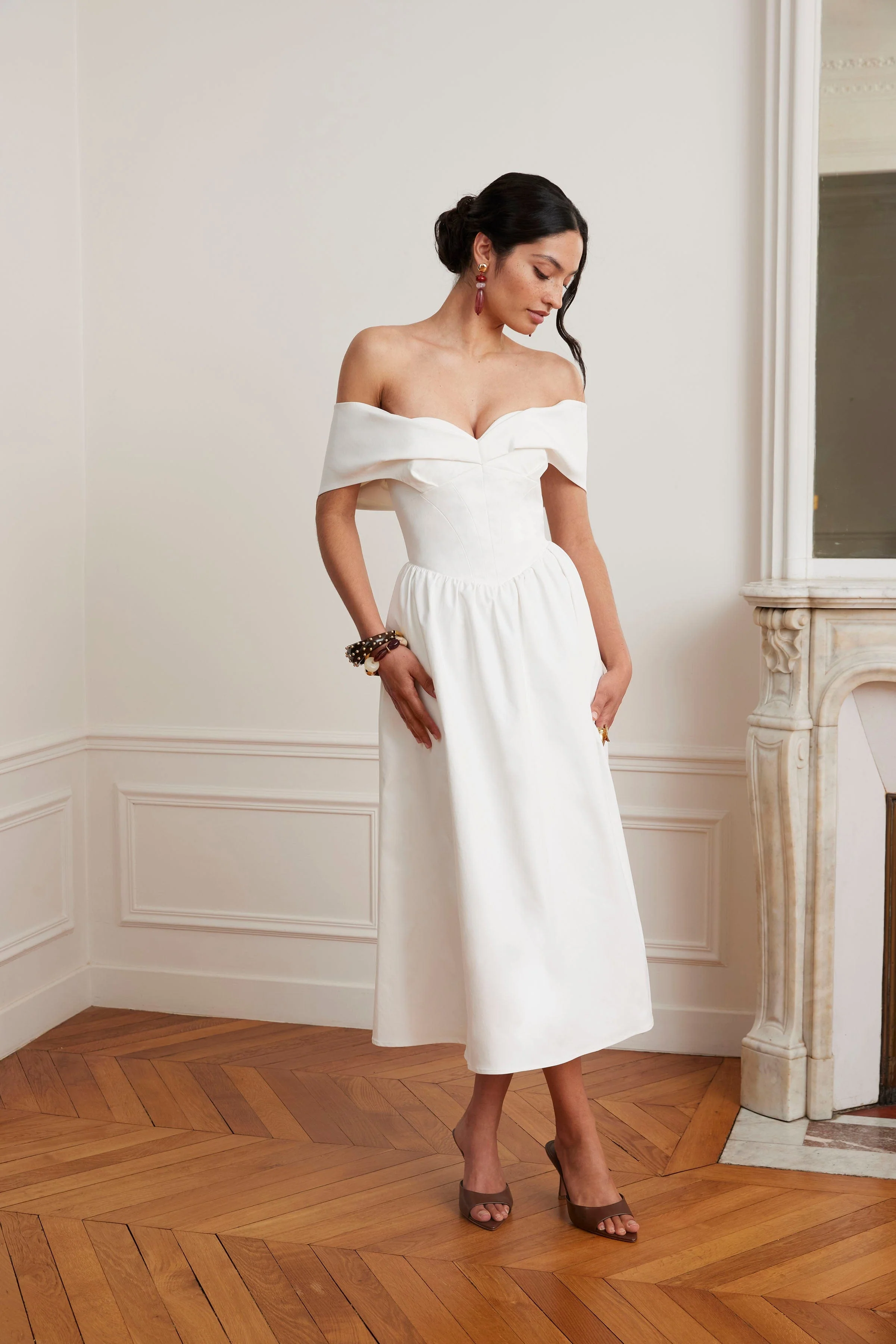 ROSALIND Pleated Off Shoulder Corset Sundress In White - Image 4