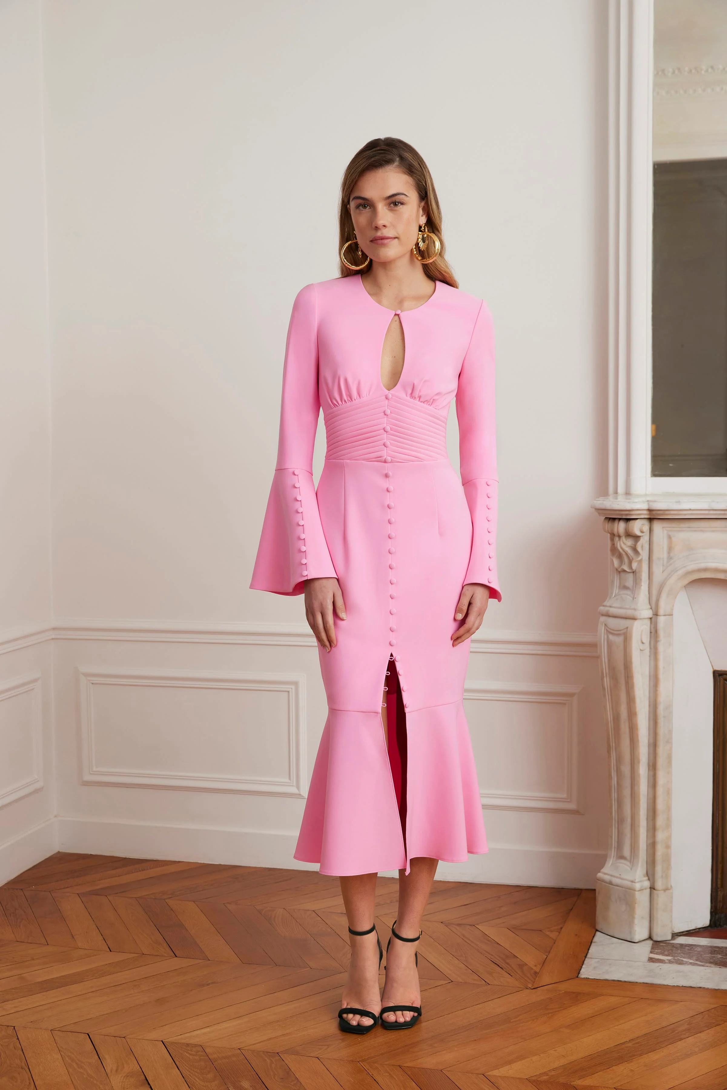 ROXIE Keyhole Micro Button Detail Midi Dress In Pink