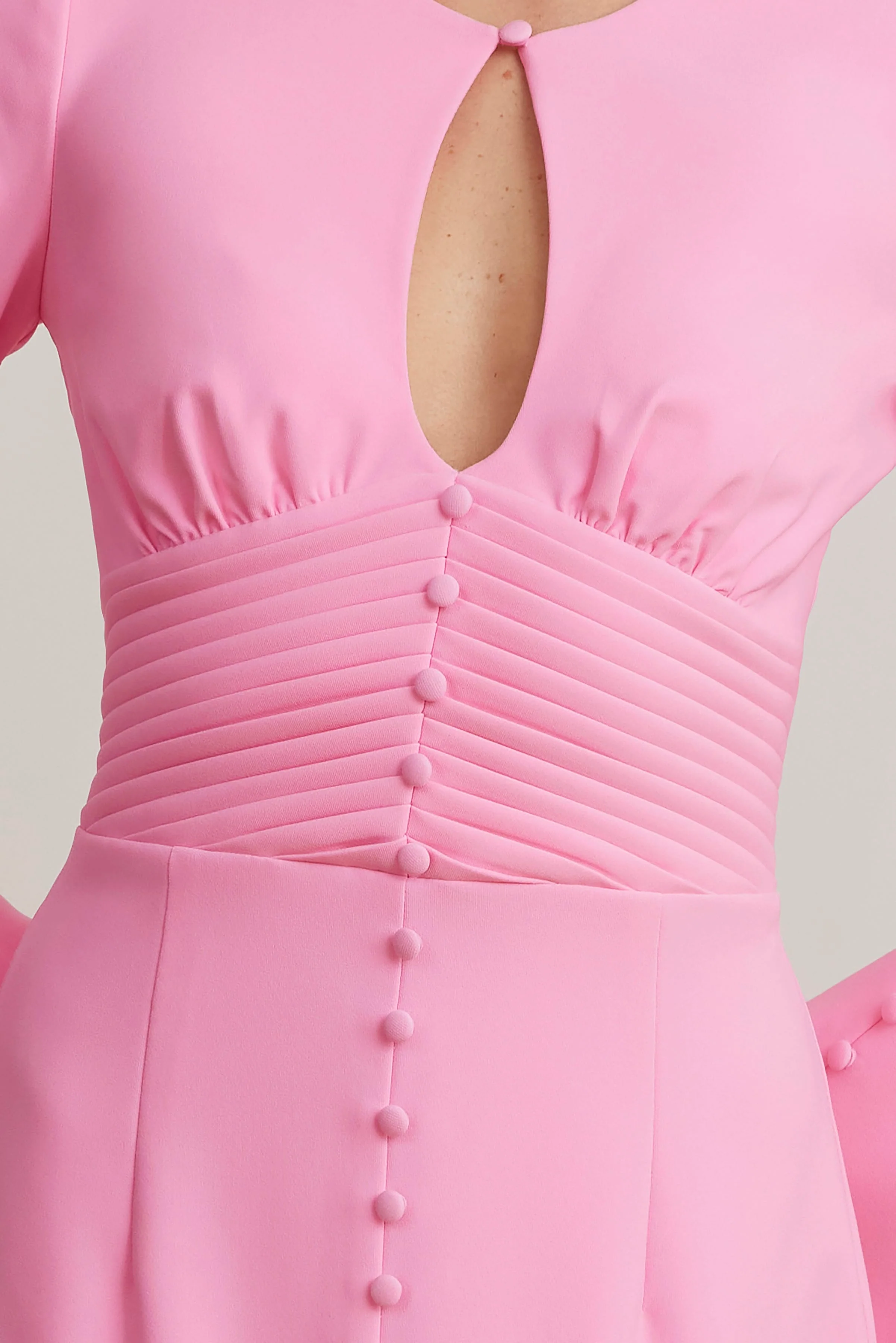 ROXIE Keyhole Micro Button Detail Midi Dress In Pink - Image 6